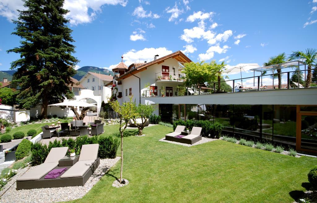 Boutique Hotel Zum Rosenbaum Nalles Bagian luar foto